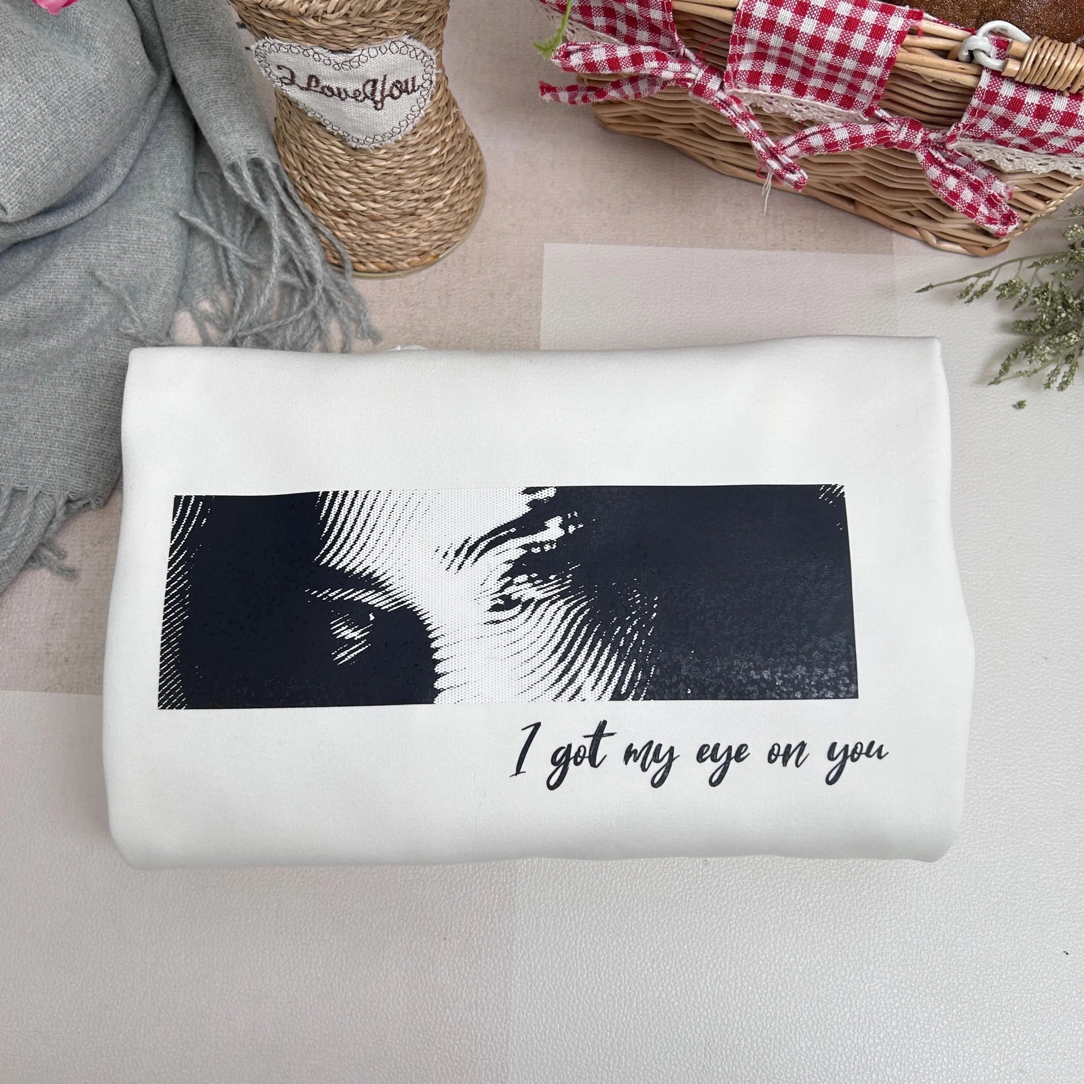 custom-unique-eyes-t-shirt-gifts-for-couple