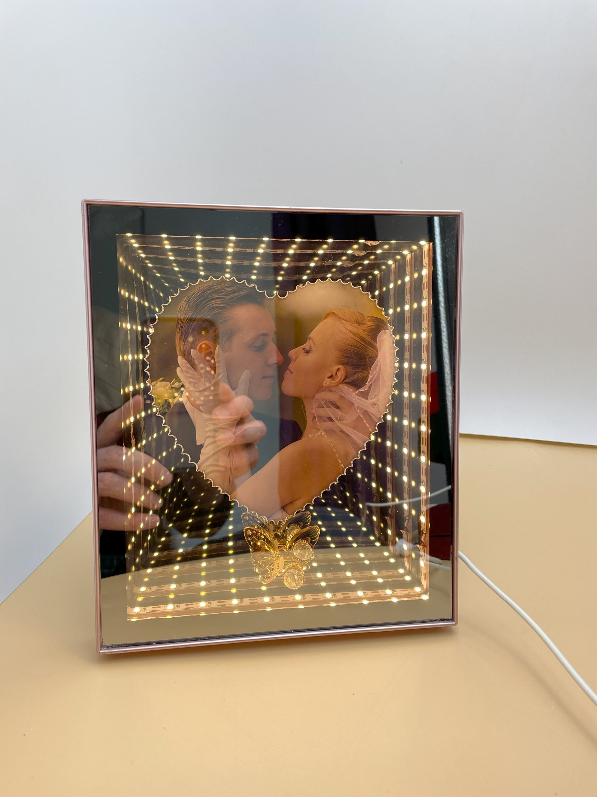 custom-couple-photo-love-corridor-mirror-lamp