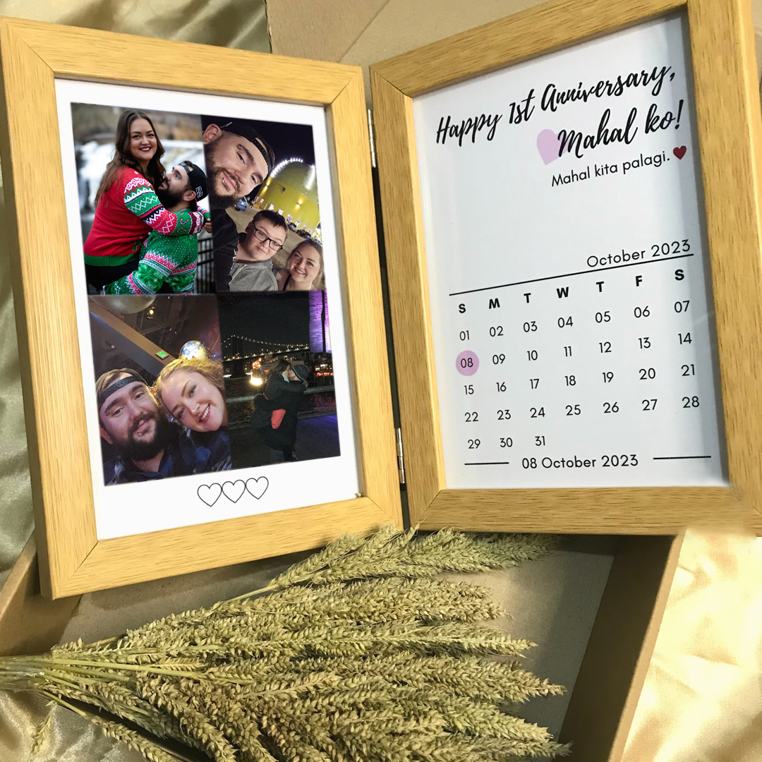 customized-couple-photo-folding-photo-frame-valentines-day-gift-anniversary-gift