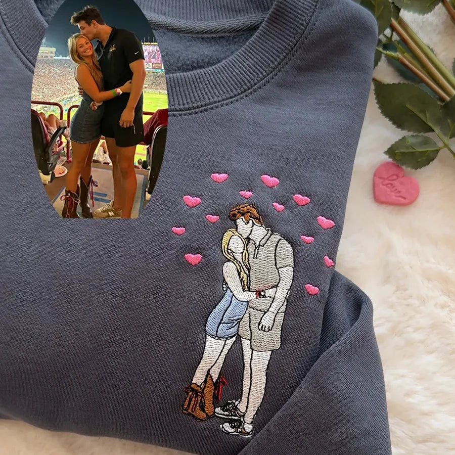 custom-embroidered-portrait-sweatshirt-from-photo-christmas-day-gift